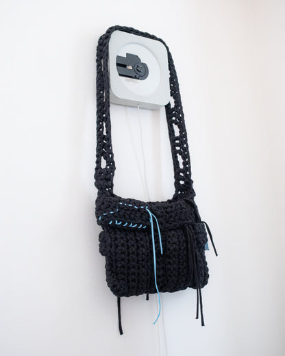 Intertwining Knit Bag